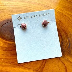 Light pink marble Kendra Scott stud earrings